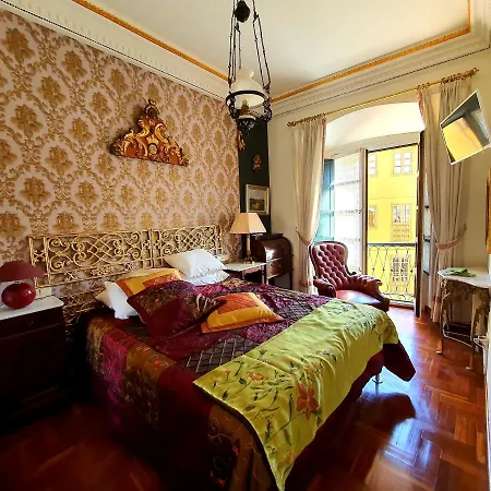 Zentralclub Apartamento Paraguas דירה *