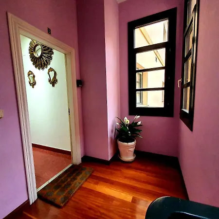 Zentralclub Apartamento Paraguas דירה אוביידו