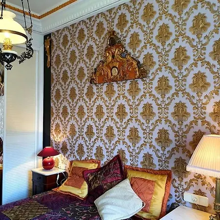 Zentralclub Apartamento Paraguas * אוביידו
