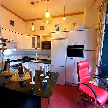 דירה Zentralclub Apartamento Paraguas *