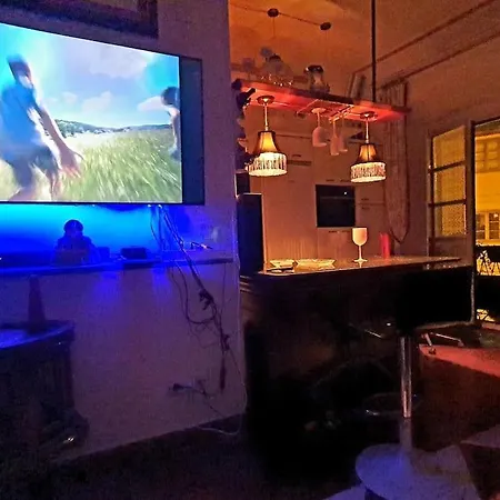 Zentralclub Apartamento Paraguas * אוביידו