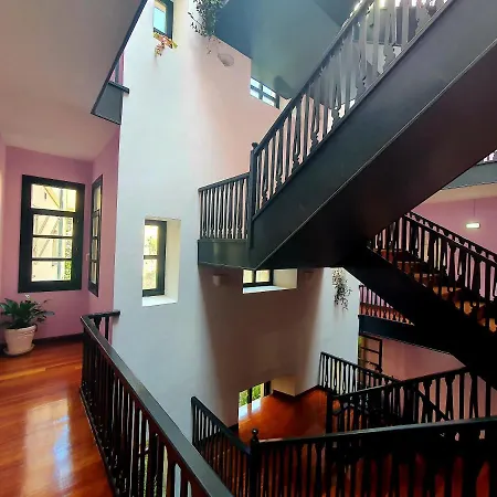 Zentralclub Apartamento Paraguas * אוביידו